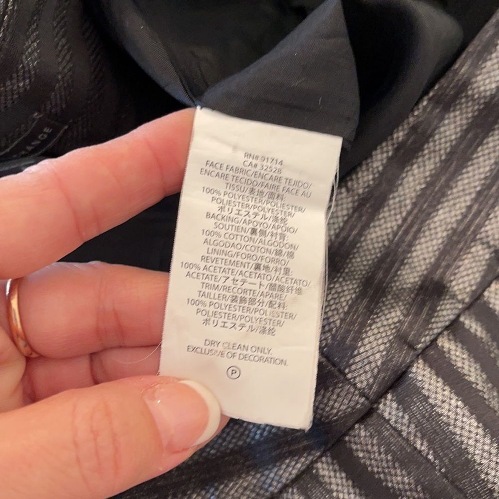 Armani Sz 4 *BOW* BLK&Silver Lined Mini Skirt - Picture 9 of 11